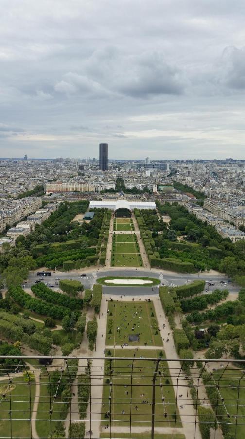 Metro - Sac A Dos - Dodo Chez Leontine 2 Ch Parking Wifi Fo Villa Bois-Colombes Eksteriør bilde